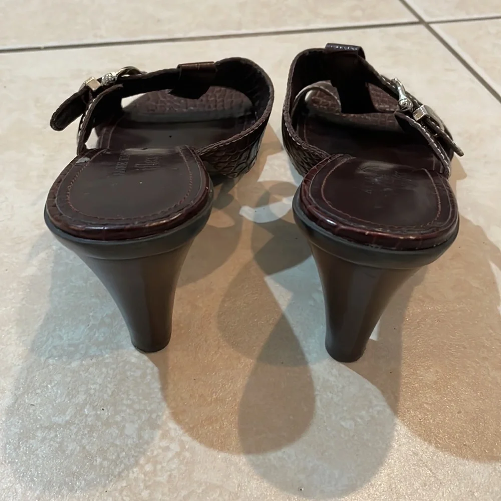 Anne Klein Zeek Women’s Leather Slide Sandal Slip On Size 9.5 M